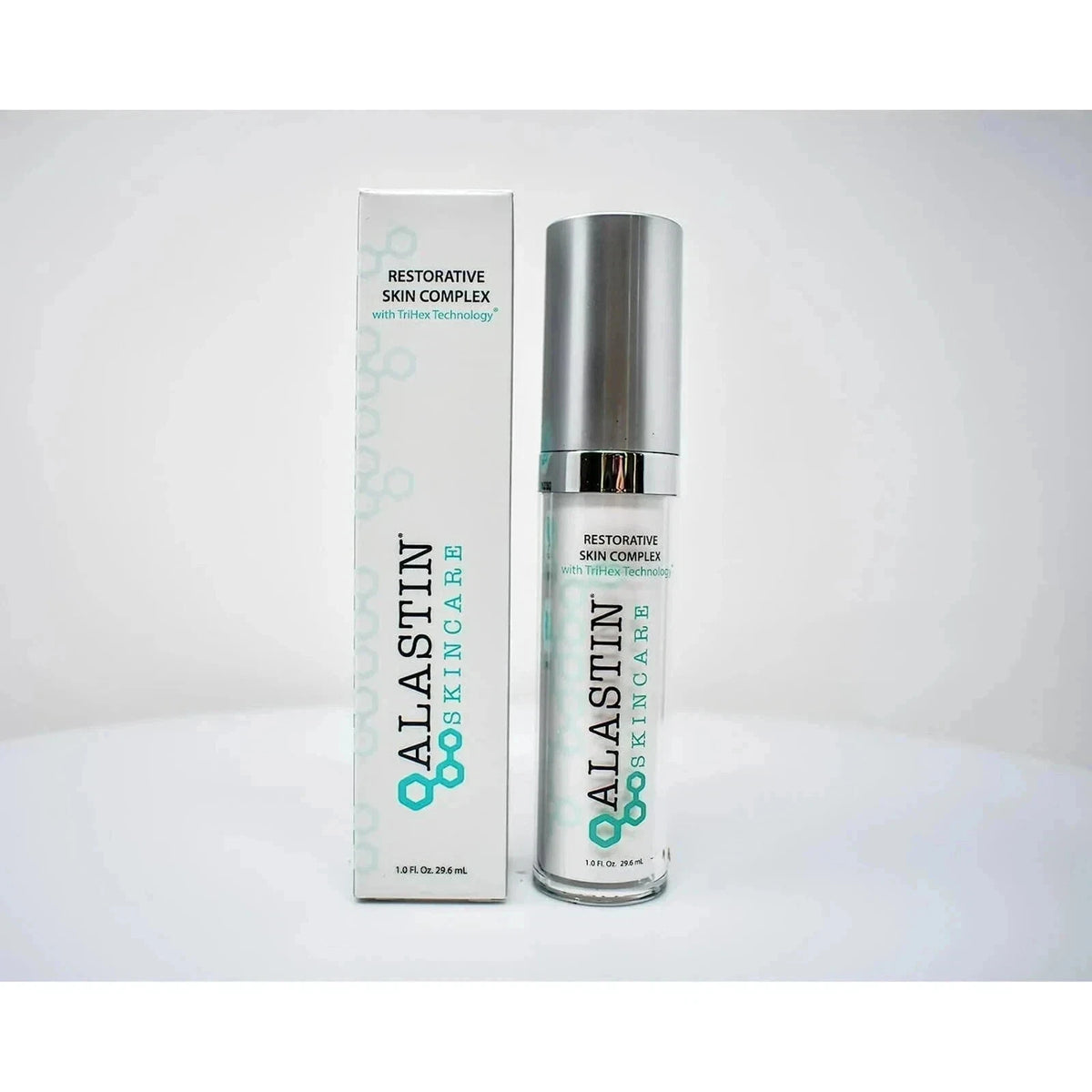 Restorative Peptide Serum – Niacinamide & Hyaluronic Hydration