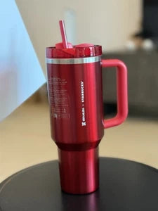 Stanley x Starbucks Holiday Red Quencher H2.0 FlowState 40oz Tumbler – Limited Edition